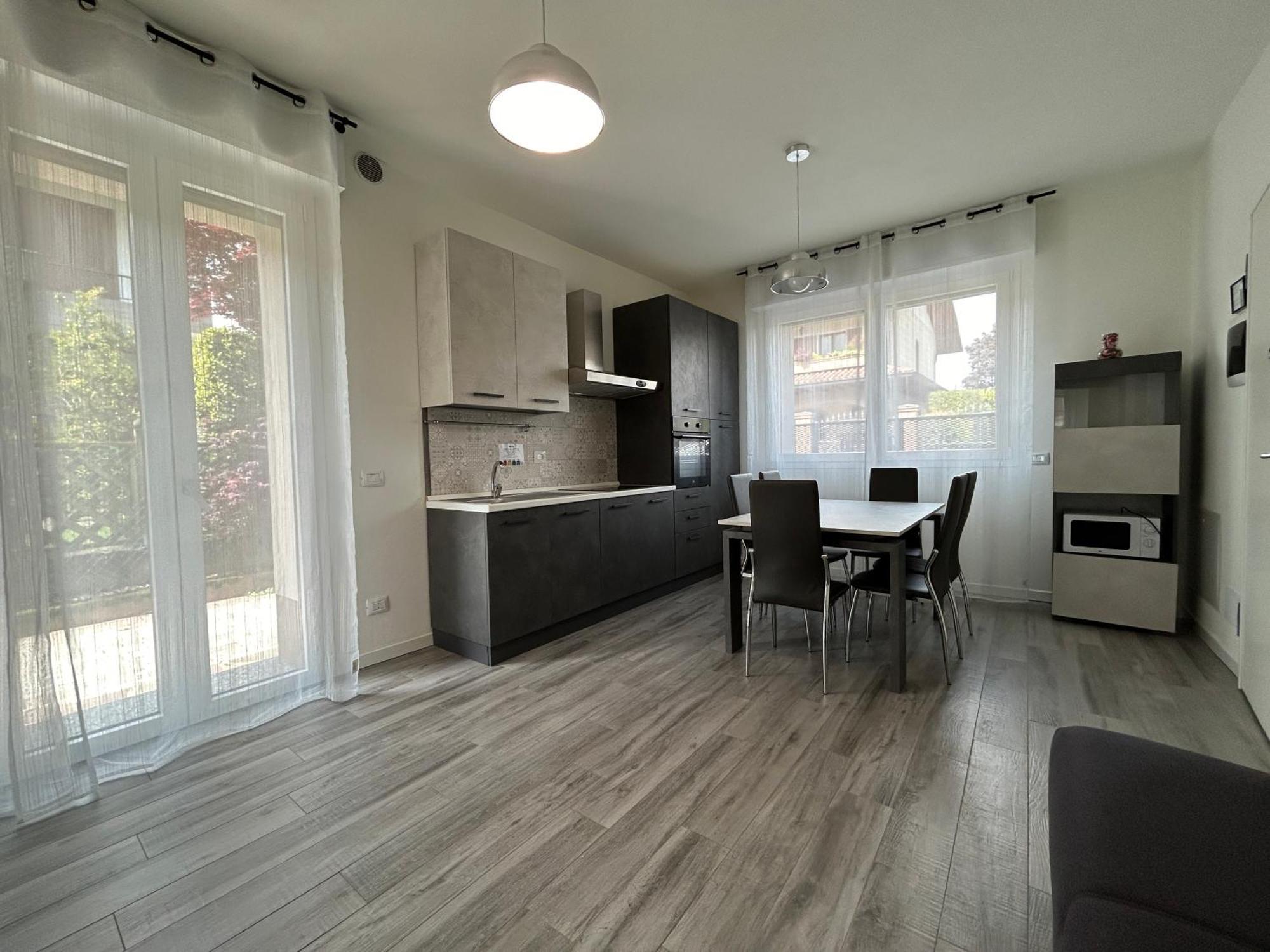 Treviolo - Immobili E Soluzioni Rent Appartement Buitenkant foto